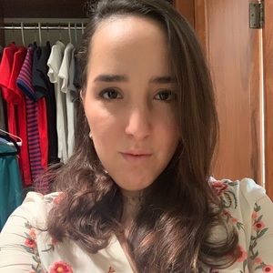 Meet your Posher, Monica